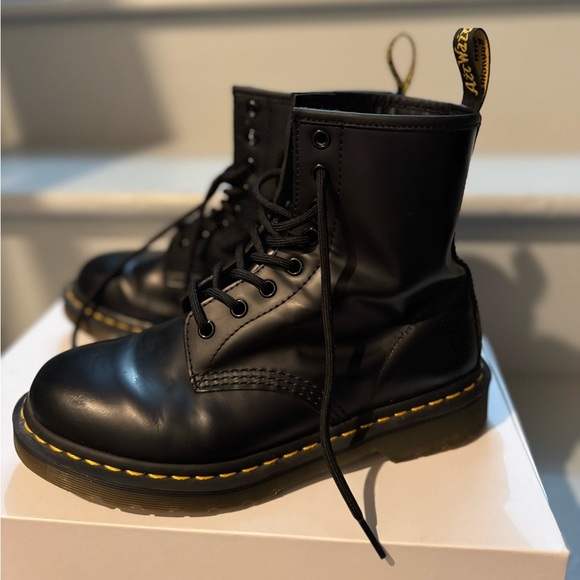 Dr. Martens 1460 M6 / W7 - Picture 4 of 8